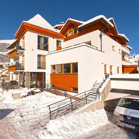 Hotel Lukas Fiss Exterior foto