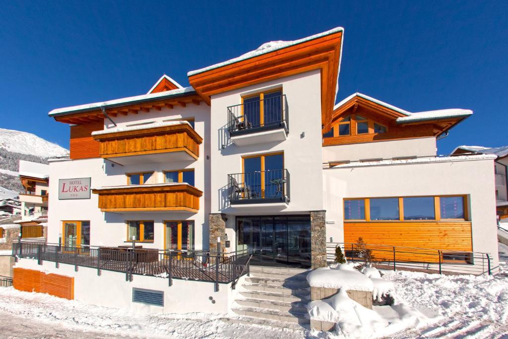 Hotel Lukas Fiss